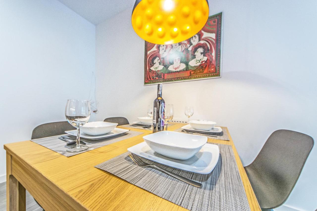 Bh Properties, Apartamenty Teatr Wybrzeze Srodmiescie Gdańsk Eksteriør billede